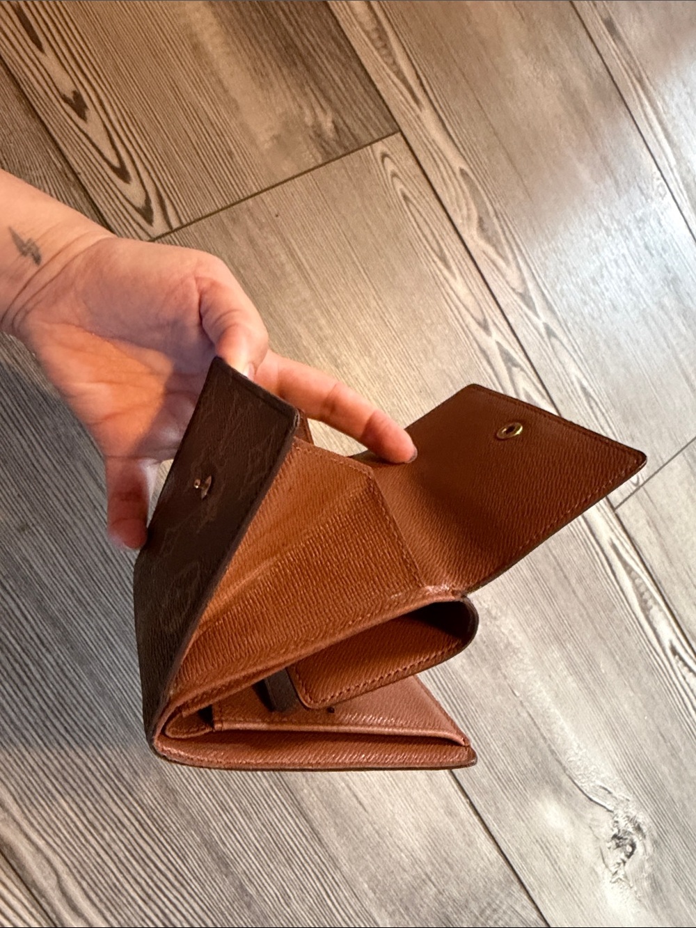Louis Vuitton Monogram Canvas Wallet Card Holder in Brown and Gold - Picture 7 of 9